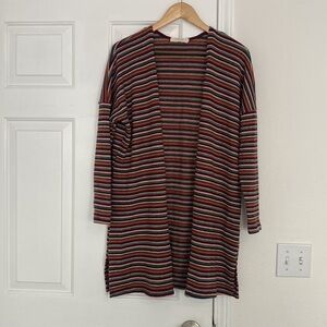 Rokoko long multicolored cardigan.